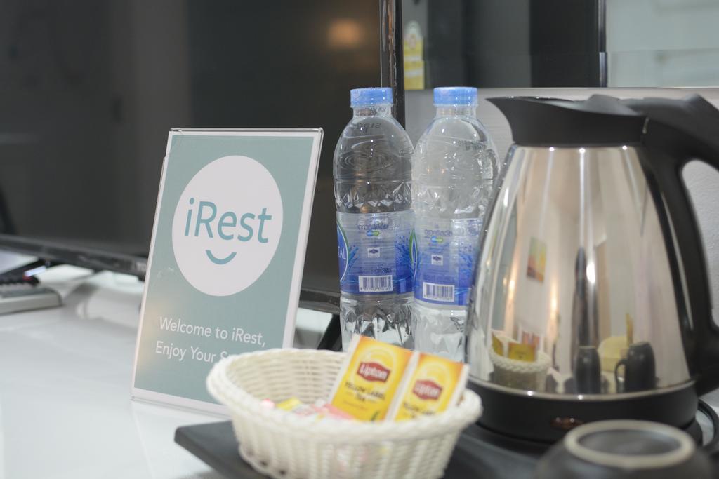Irest Ao Nang Seafront Hostel Εξωτερικό φωτογραφία