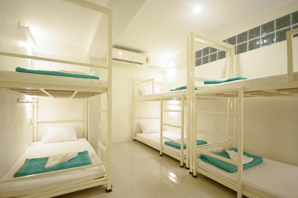 Irest Ao Nang Seafront Hostel Εξωτερικό φωτογραφία