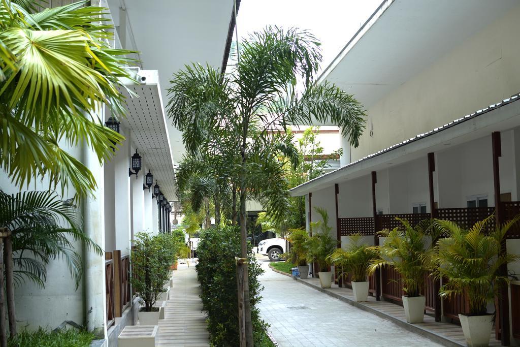 Irest Ao Nang Seafront Hostel Εξωτερικό φωτογραφία