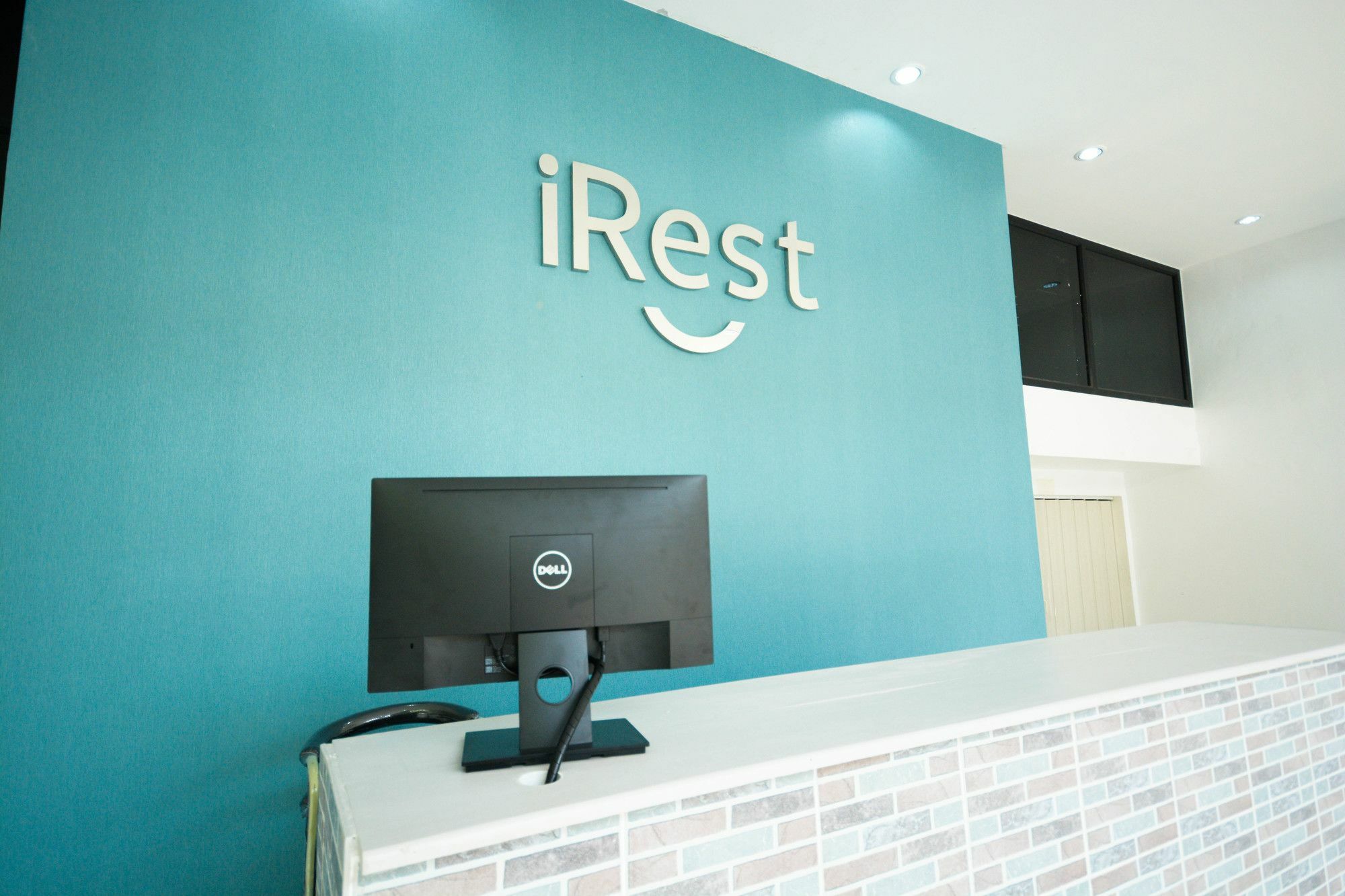 Irest Ao Nang Seafront Hostel Εξωτερικό φωτογραφία